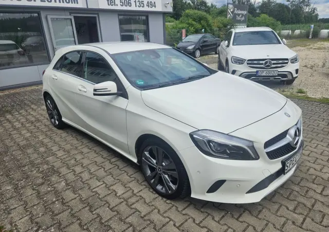 MERCEDES-BENZ Klasa A 160 7G-DCT Urban