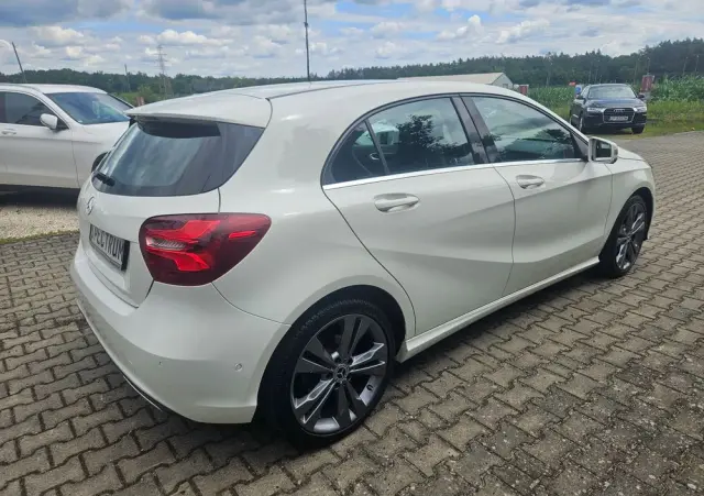 MERCEDES-BENZ Klasa A 160 7G-DCT Urban