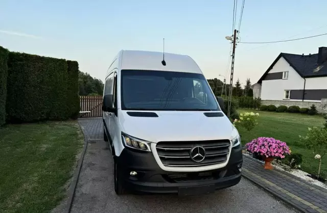 MERCEDES-BENZ Sprinter 
