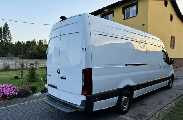 MERCEDES-BENZ Sprinter 