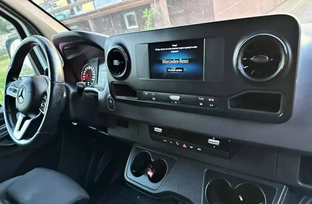 MERCEDES-BENZ Sprinter 