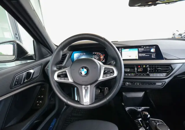 BMW Seria 1 118i M Sport