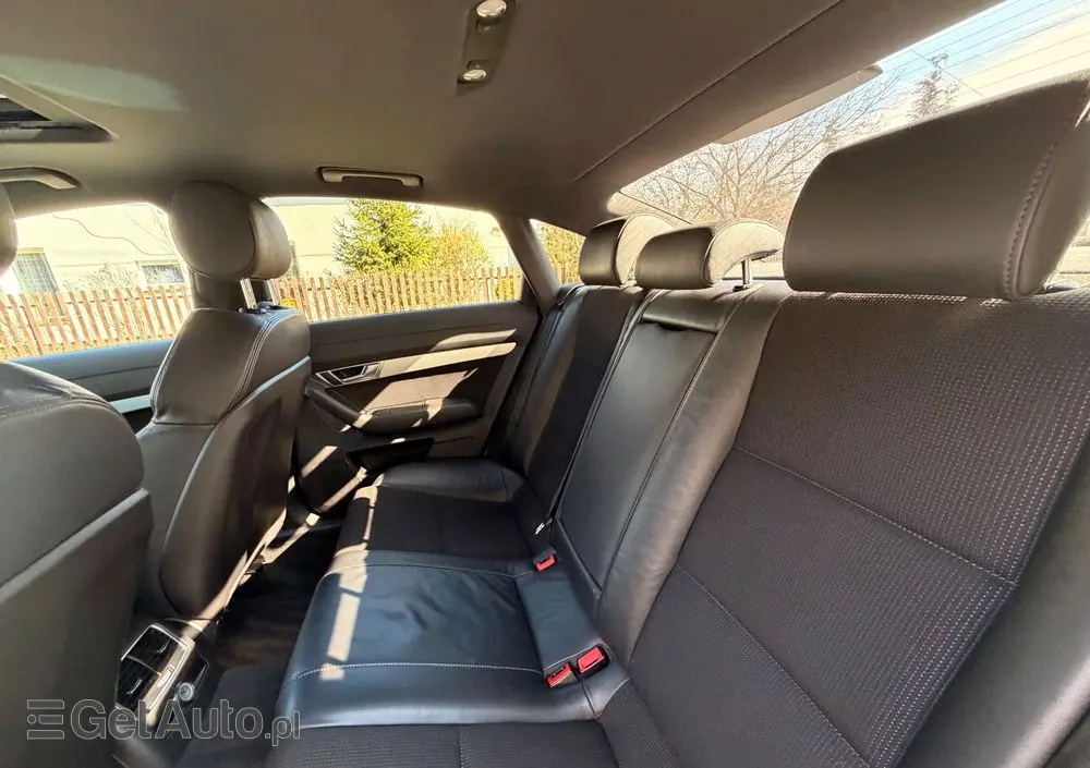 AUDI A6 Limousine 