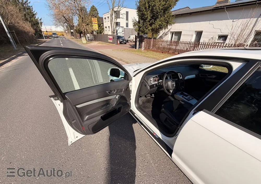 AUDI A6 Limousine 