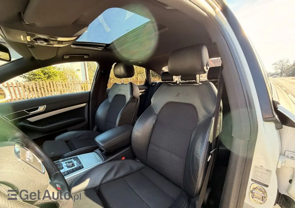 AUDI A6 Limousine 