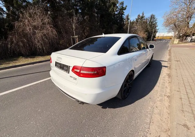 AUDI A6 Limousine 