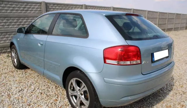 AUDI A3 