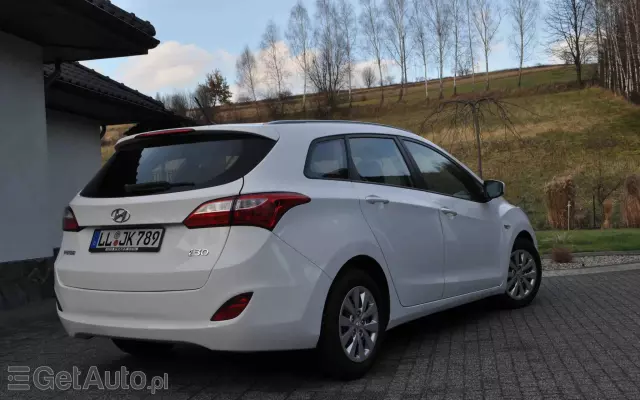 HYUNDAI I30 Blue 1.4 Classic