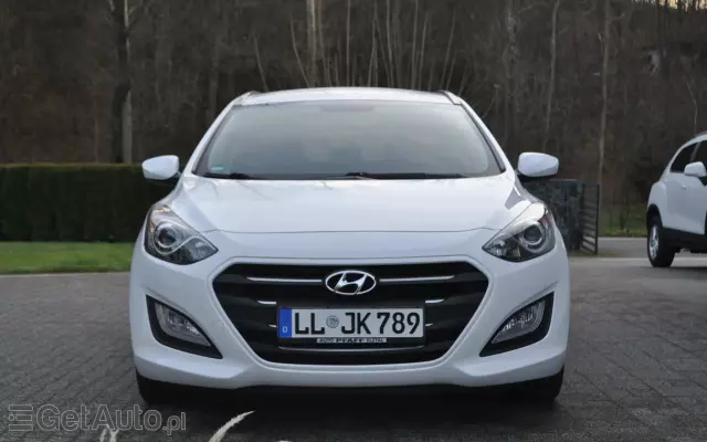 HYUNDAI I30 Blue 1.4 Classic