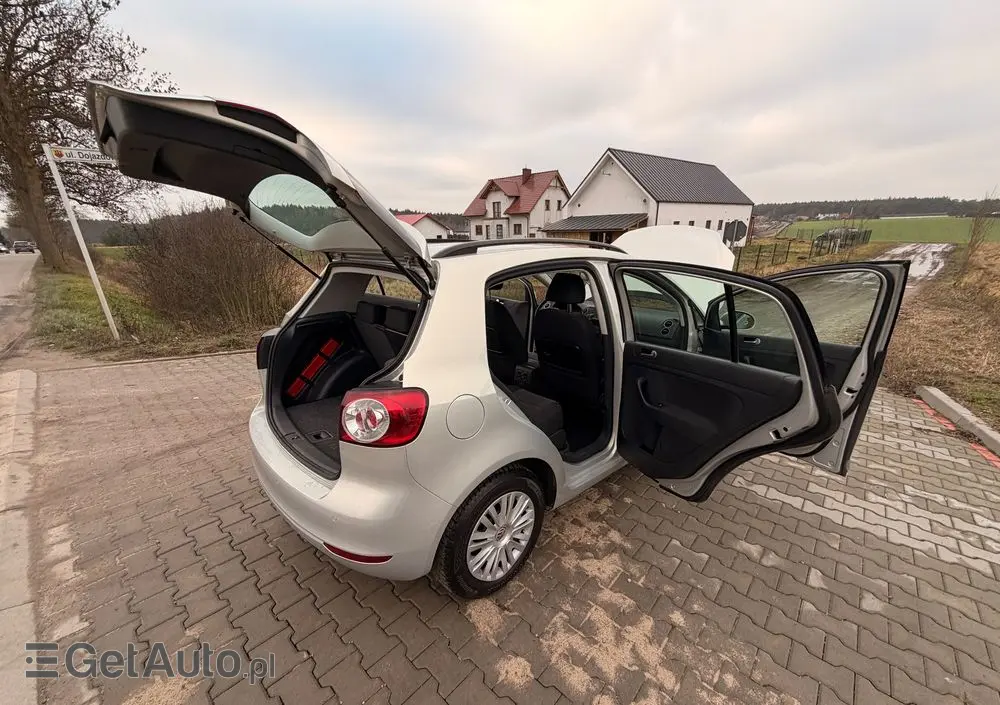 VOLKSWAGEN Golf Plus 