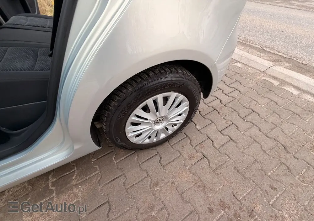 VOLKSWAGEN Golf Plus 