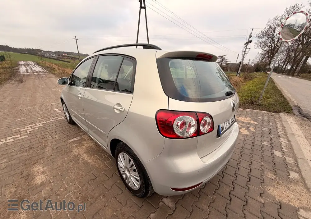 VOLKSWAGEN Golf Plus 