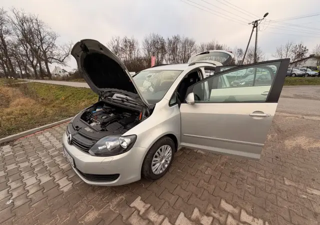 VOLKSWAGEN Golf Plus 