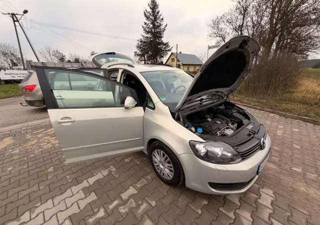 VOLKSWAGEN Golf Plus 