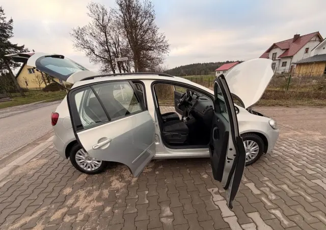 VOLKSWAGEN Golf Plus 