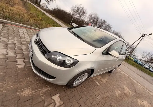 VOLKSWAGEN Golf Plus 