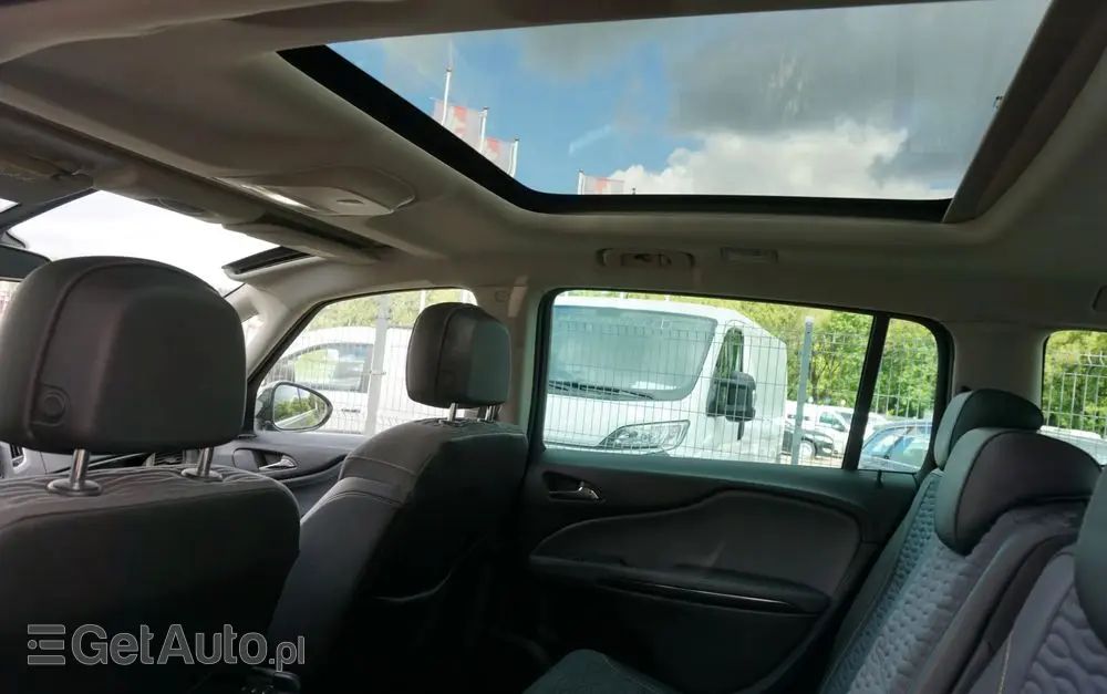 OPEL Zafira 2.0 CDTI Cosmo