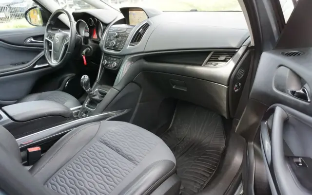 OPEL Zafira 2.0 CDTI Cosmo