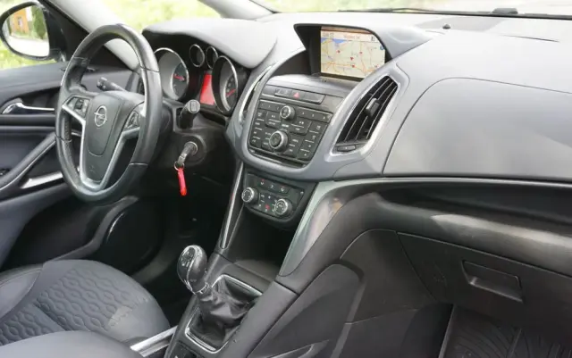 OPEL Zafira 2.0 CDTI Cosmo