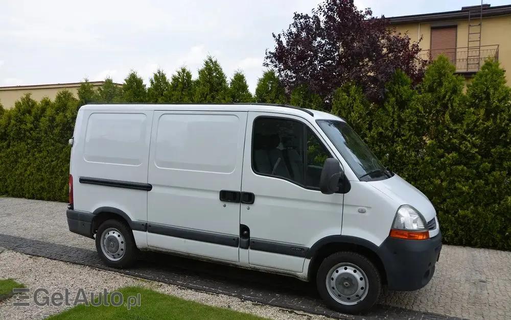 RENAULT Master 