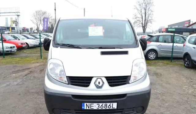 RENAULT Trafic 