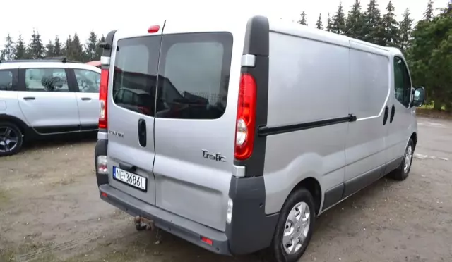 RENAULT Trafic 