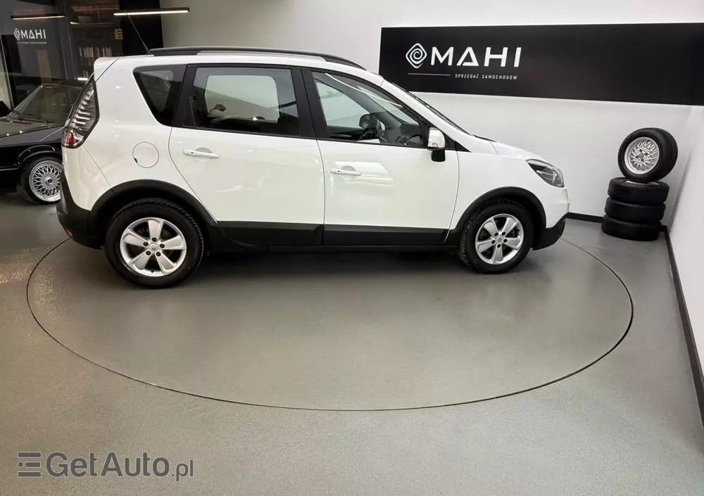 RENAULT Scenic ENERGY TCe 115 S&S Xmod Bose Edition