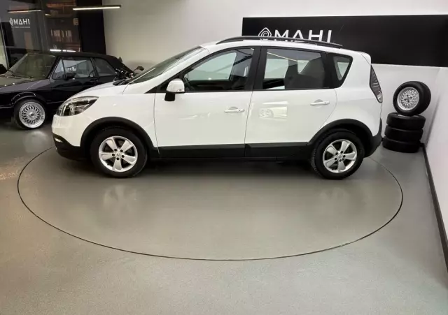 RENAULT Scenic ENERGY TCe 115 S&S Xmod Bose Edition