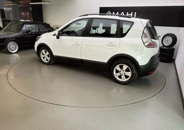 RENAULT Scenic ENERGY TCe 115 S&S Xmod Bose Edition