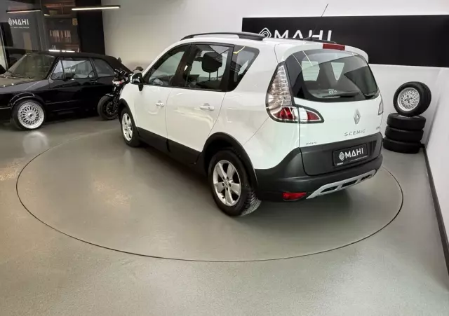 RENAULT Scenic ENERGY TCe 115 S&S Xmod Bose Edition