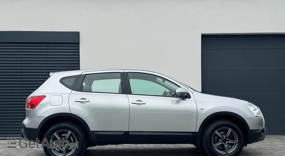 NISSAN Qashqai 2.0 Acenta
