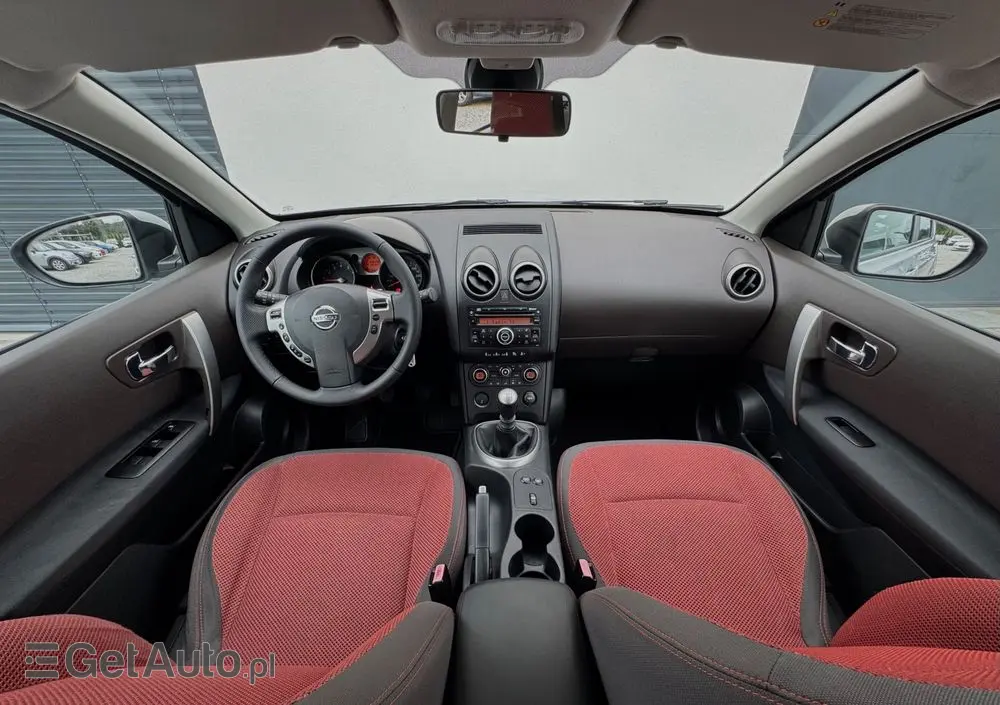 NISSAN Qashqai 2.0 Acenta