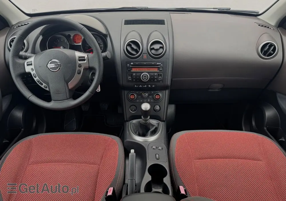 NISSAN Qashqai 2.0 Acenta