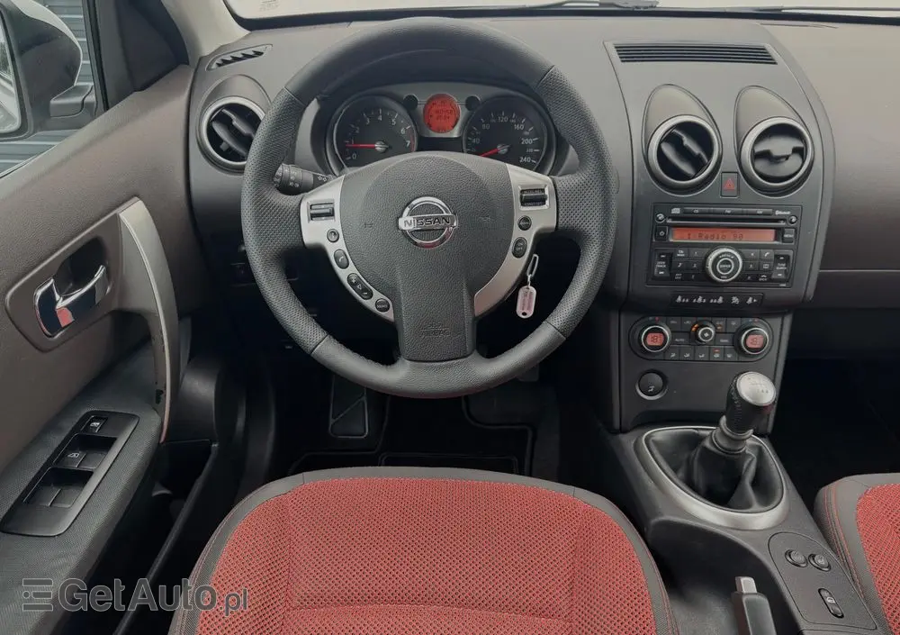 NISSAN Qashqai 2.0 Acenta