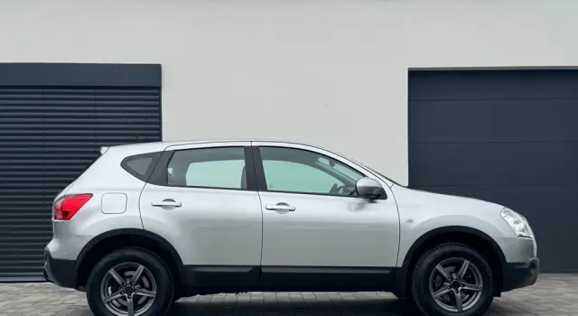 NISSAN Qashqai 2.0 Acenta