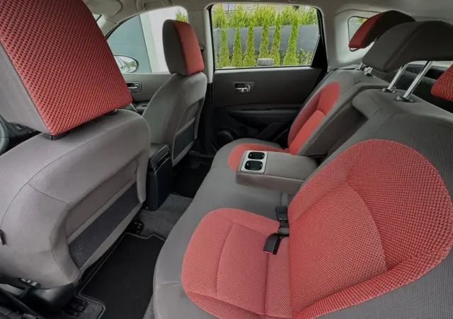 NISSAN Qashqai 2.0 Acenta