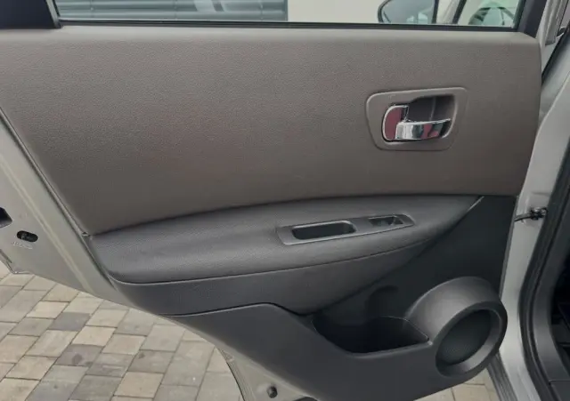 NISSAN Qashqai 2.0 Acenta