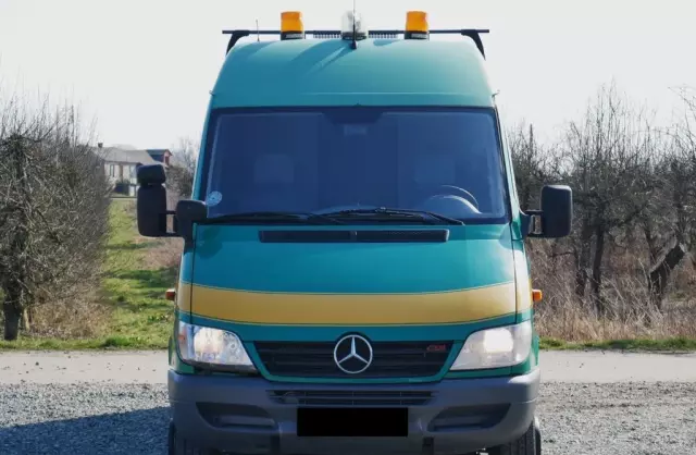 MERCEDES-BENZ Sprinter 