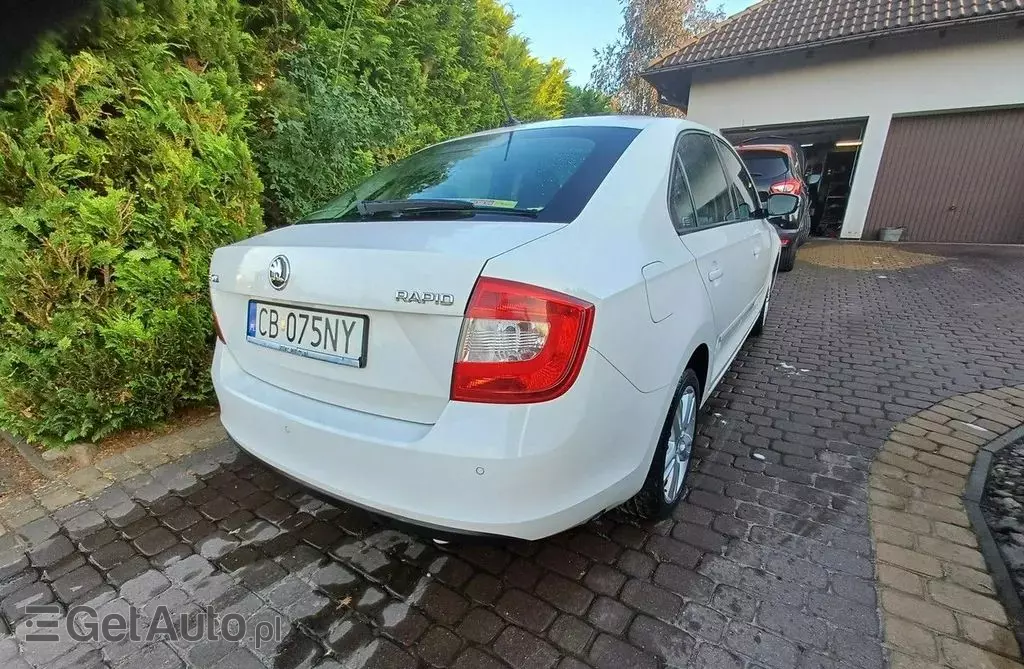 SKODA Rapid 