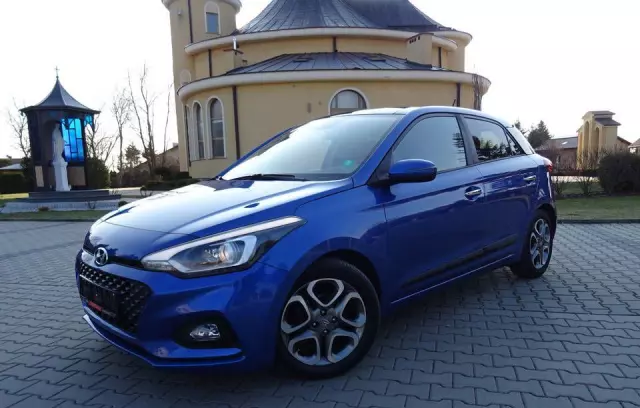 HYUNDAI I20 