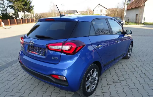 HYUNDAI I20 
