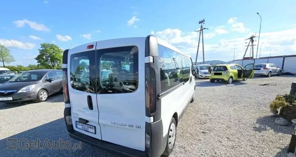 OPEL Vivaro 