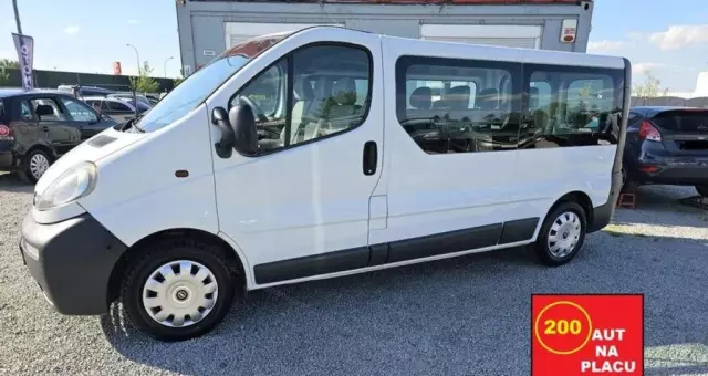 OPEL Vivaro 