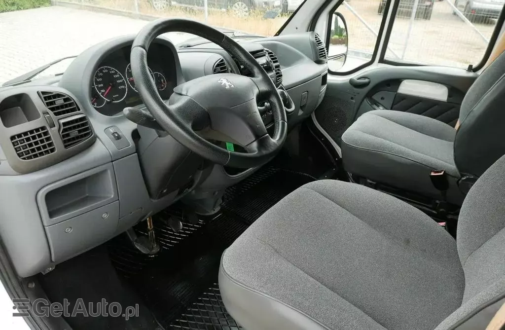 PEUGEOT Boxer 