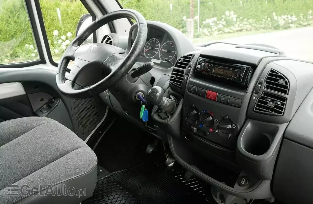 PEUGEOT Boxer 