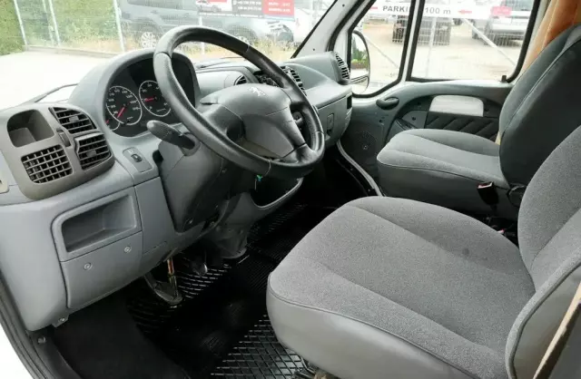 PEUGEOT Boxer 
