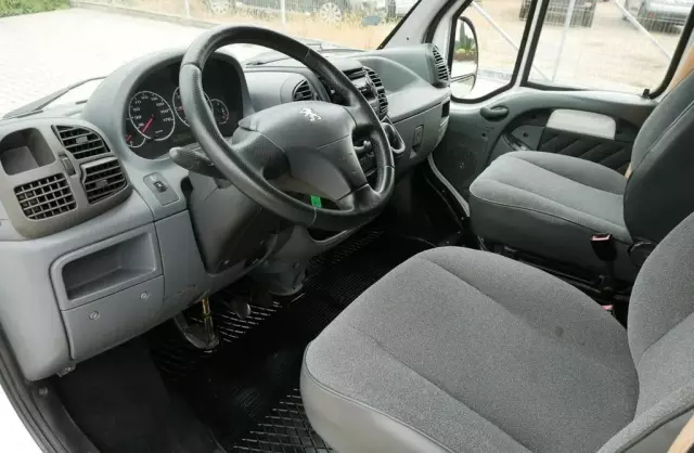 PEUGEOT Boxer 
