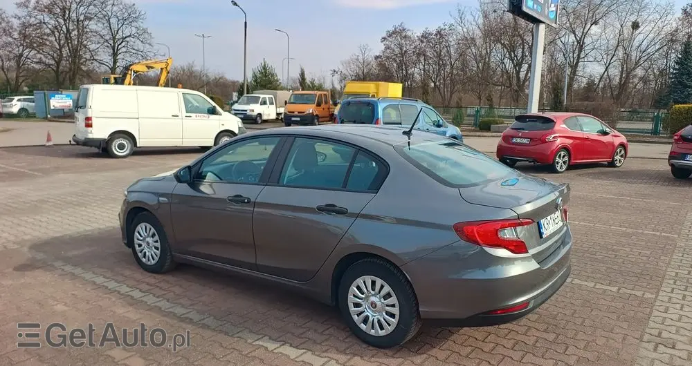 FIAT Tipo 1.4 16V Easy EU6d