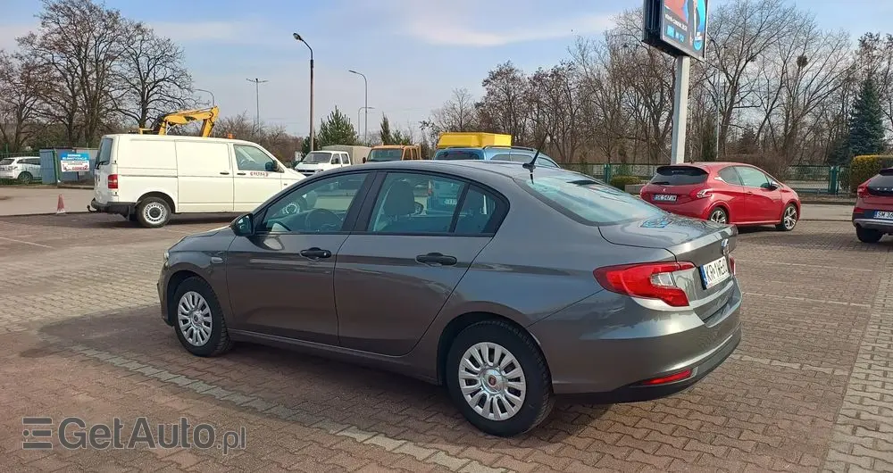 FIAT Tipo 1.4 16V Easy EU6d