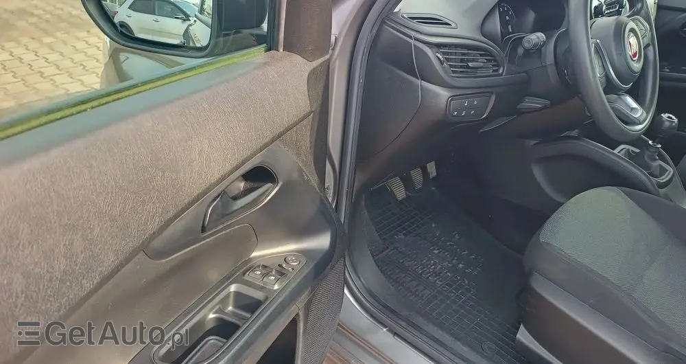 FIAT Tipo 1.4 16V Easy EU6d